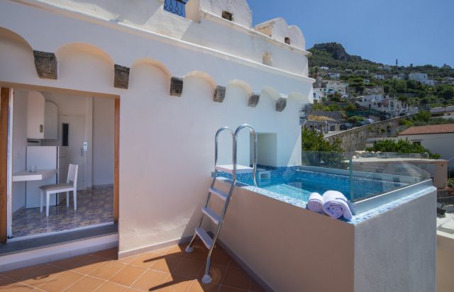 Villa Torretta and Pool and Lift