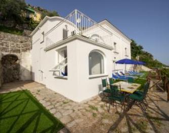 Villa Mena with sea view in Praiano - Photo 4